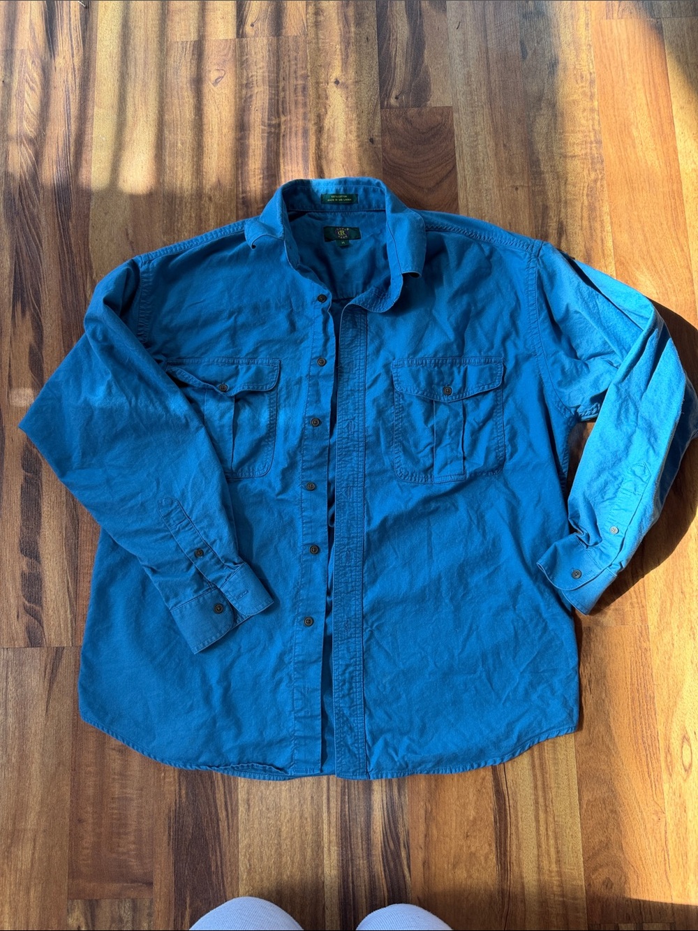 100% cotton Men's Blue Button-Up Shirt